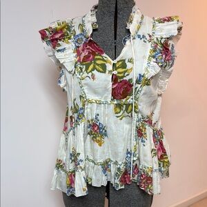 Elegant White and Green Blouse with Subtle Charm